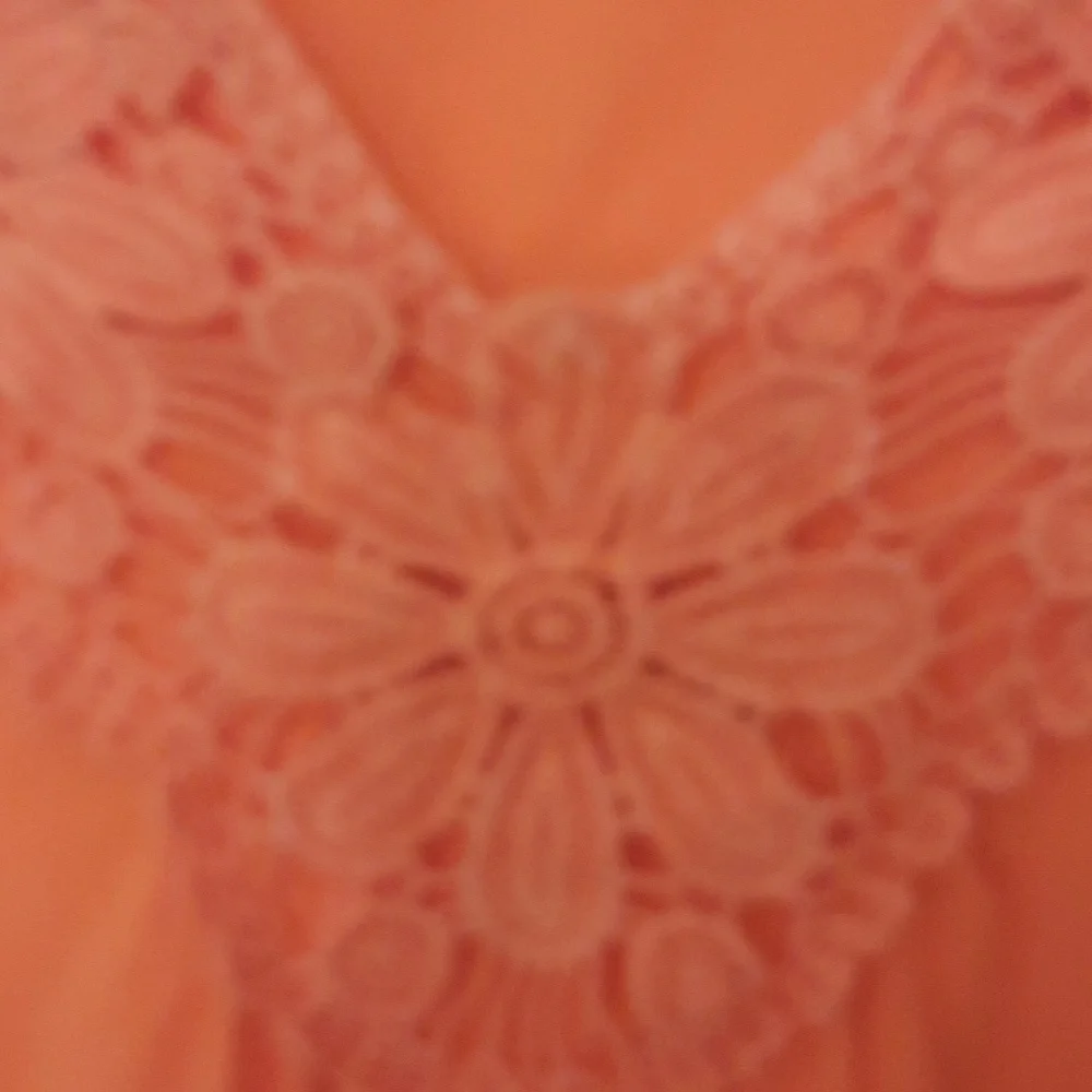 Basic Editions top - Picture 3 of 3